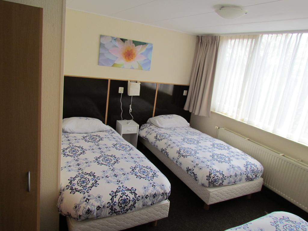 Hotel Cafe Woud Ден-Гелдер Номер фото